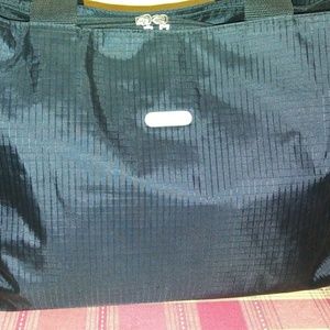 Baggallini 'Only Bagg' 3 compartment tote